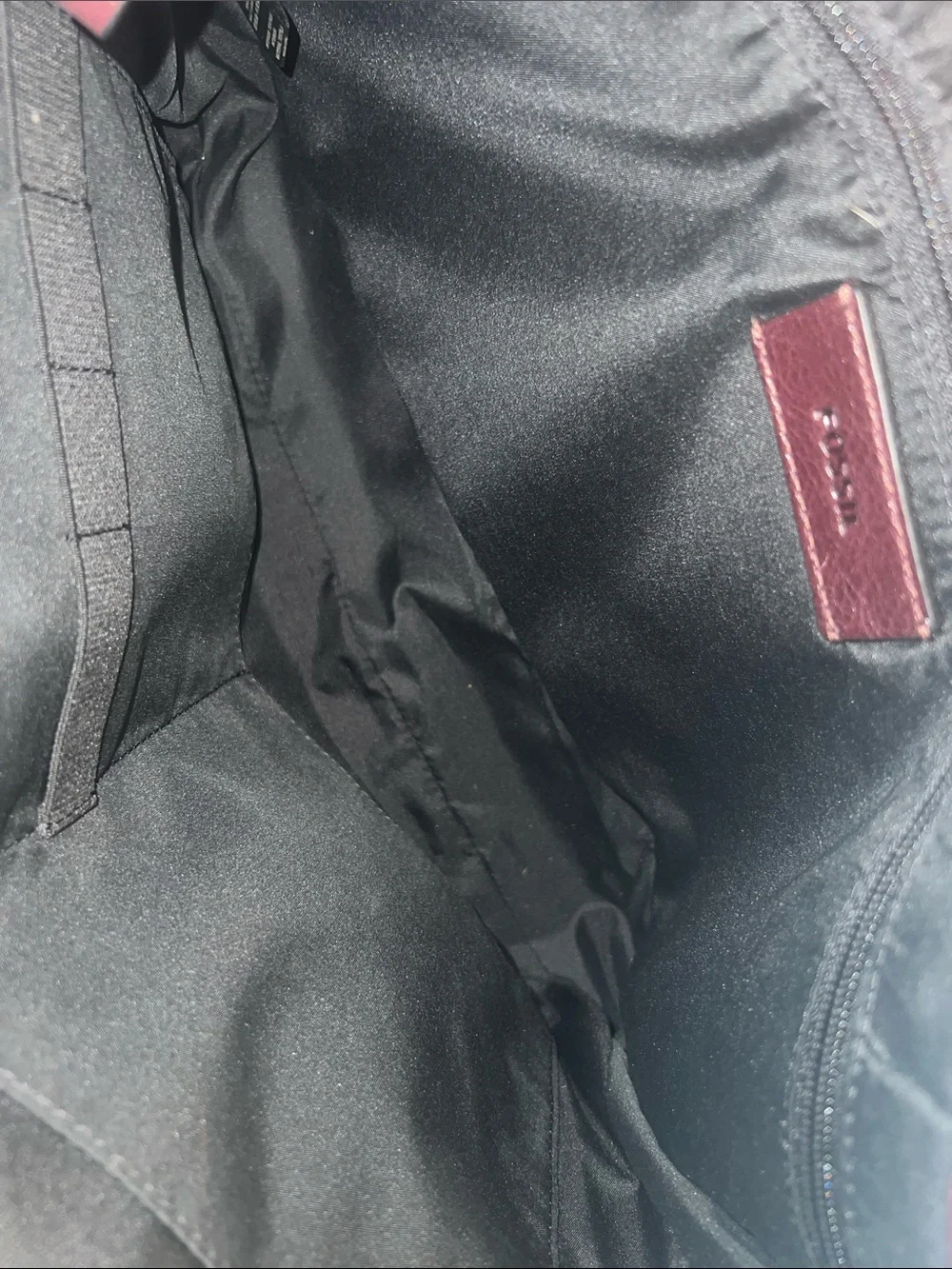 Fossil messenger flap